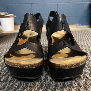 Pierre Dumas wedge sandals sz 9